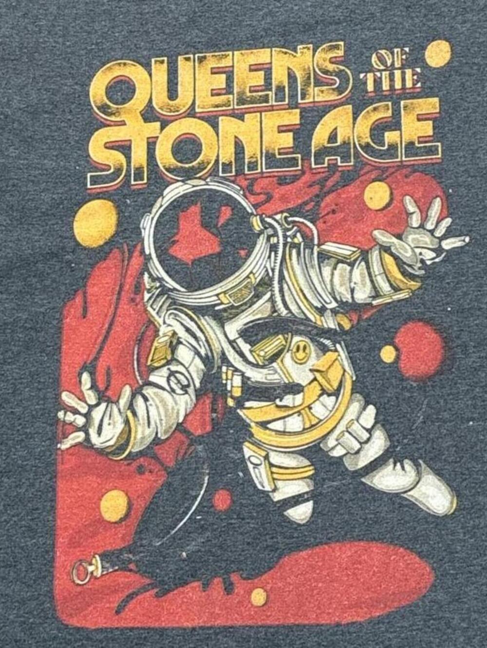 Queens Of The Stone Age Preowned Small T-shirt